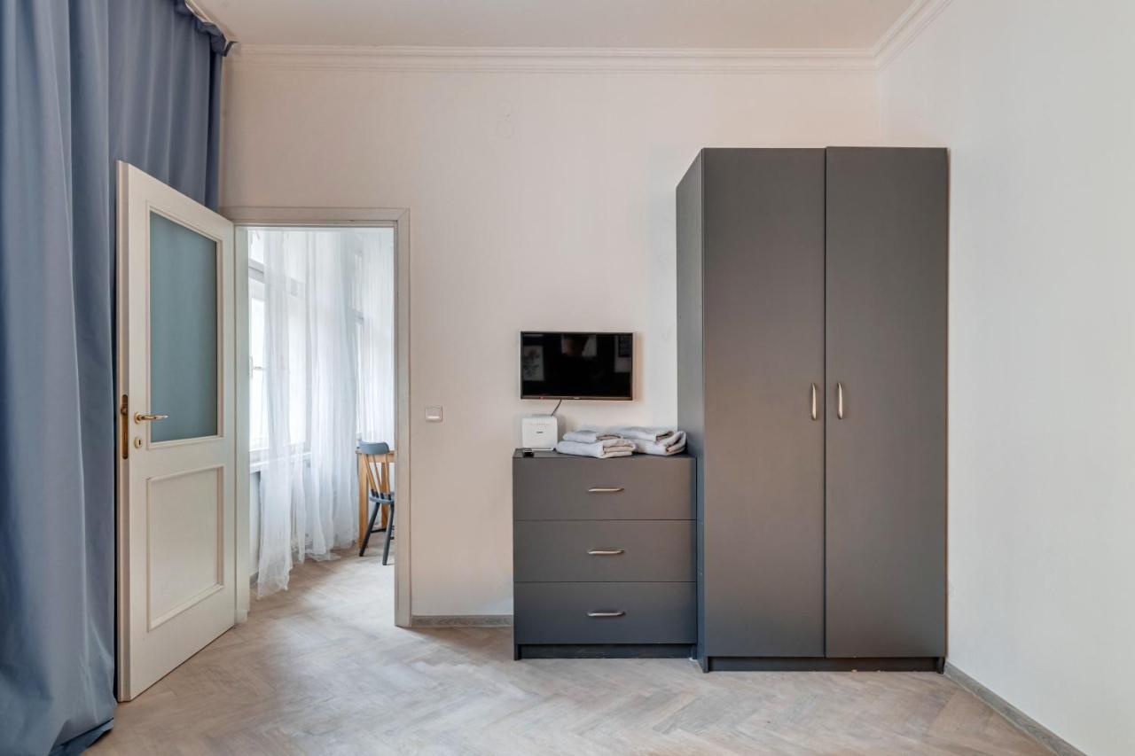 Vita Nejedleho Apartments プラハ エクステリア 写真