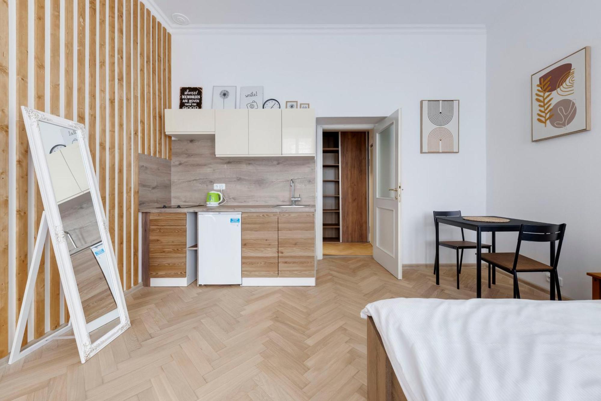 Vita Nejedleho Apartments プラハ エクステリア 写真